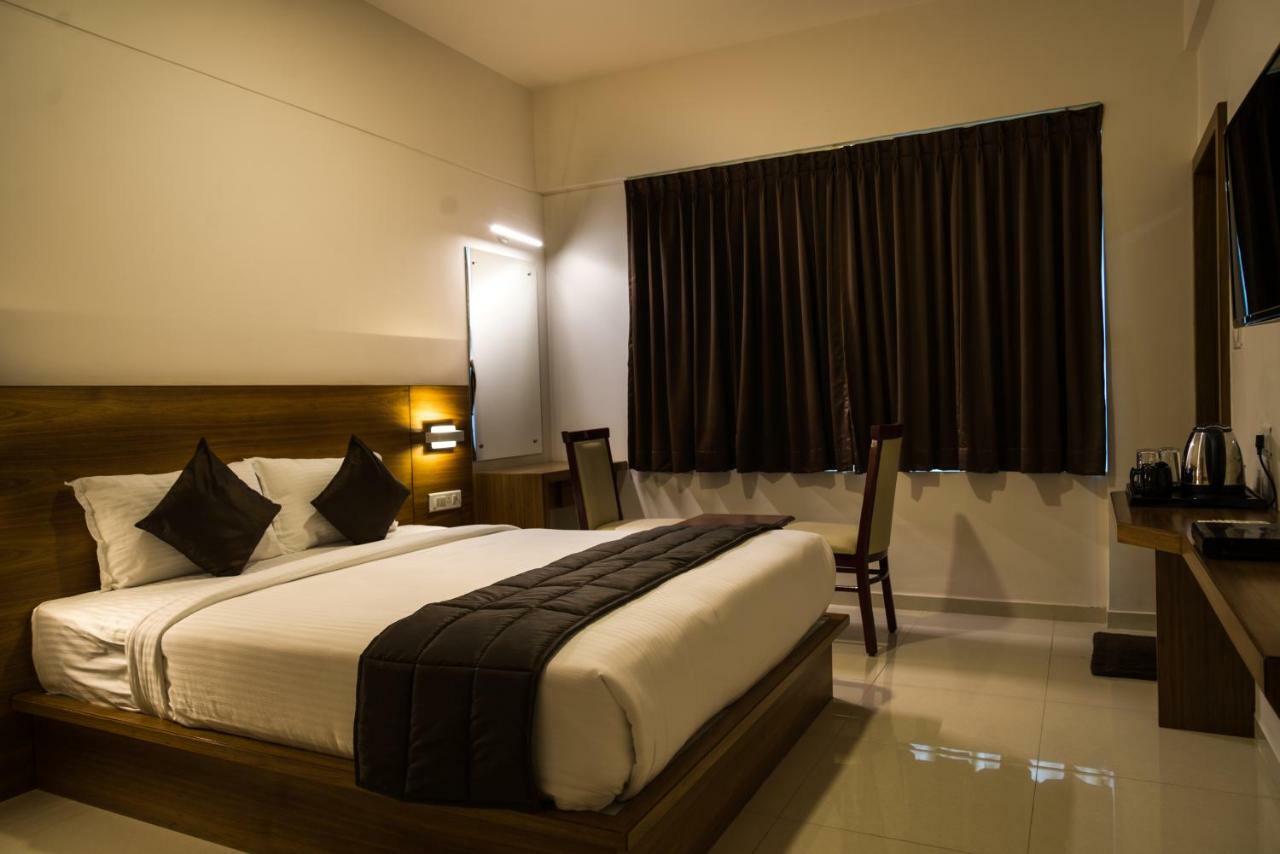 Heritage Inn Májszúr Kültér fotó